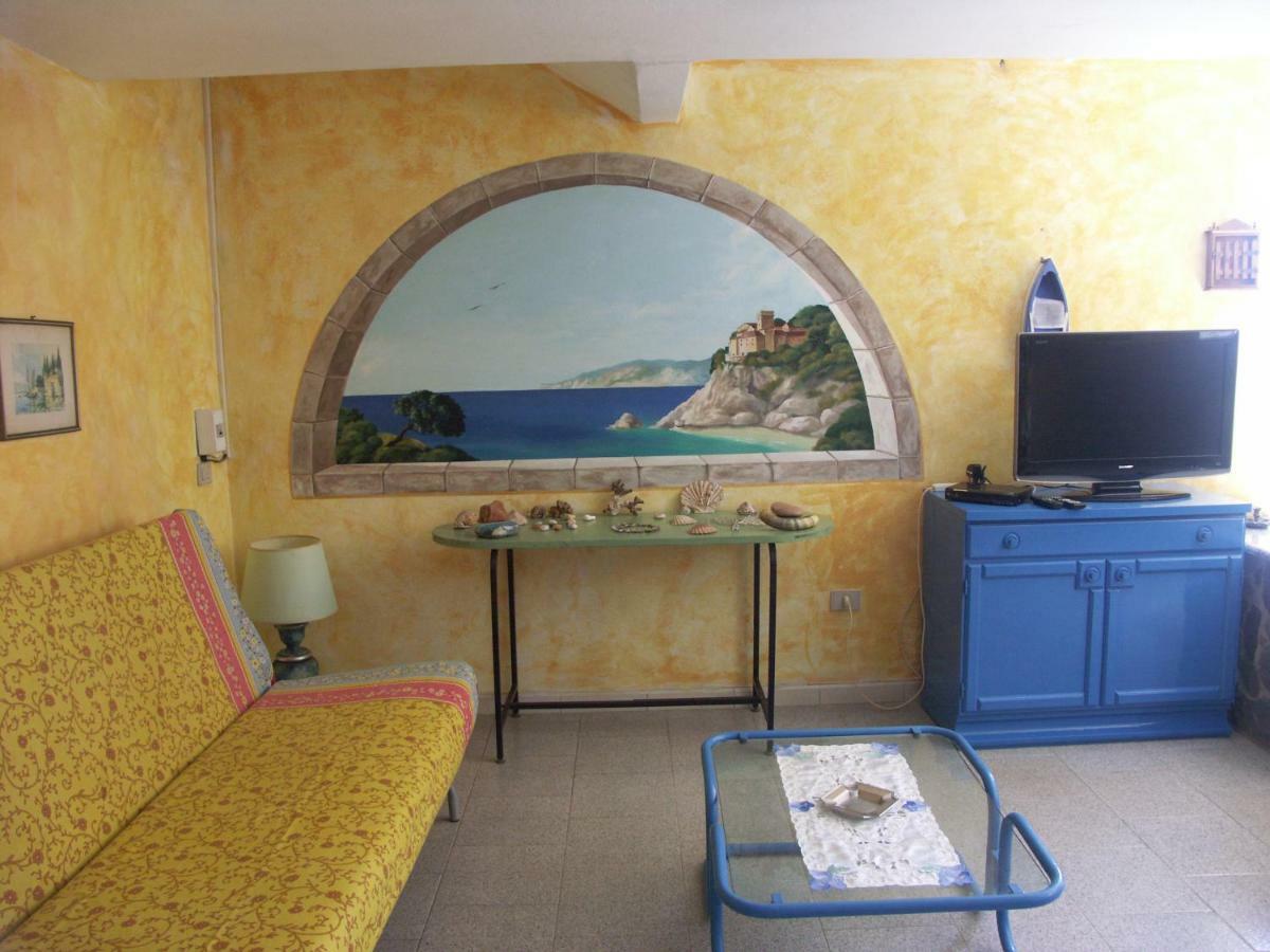 Locanda Del Pescatore Lägenhet Palmadula Exteriör bild
